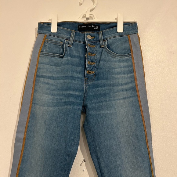 Veronica Beard Denim - Veronica Beard Light Blue Jeans with Tan Stripes